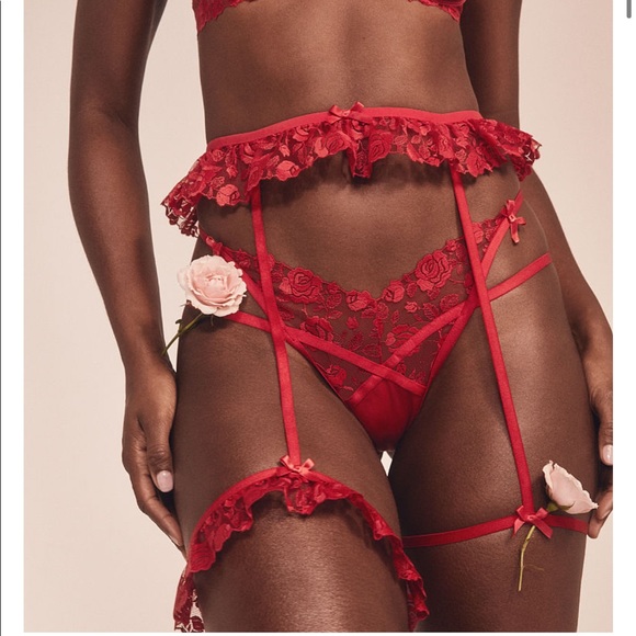 Last one🚨For love and lemons 🍋 garter belt